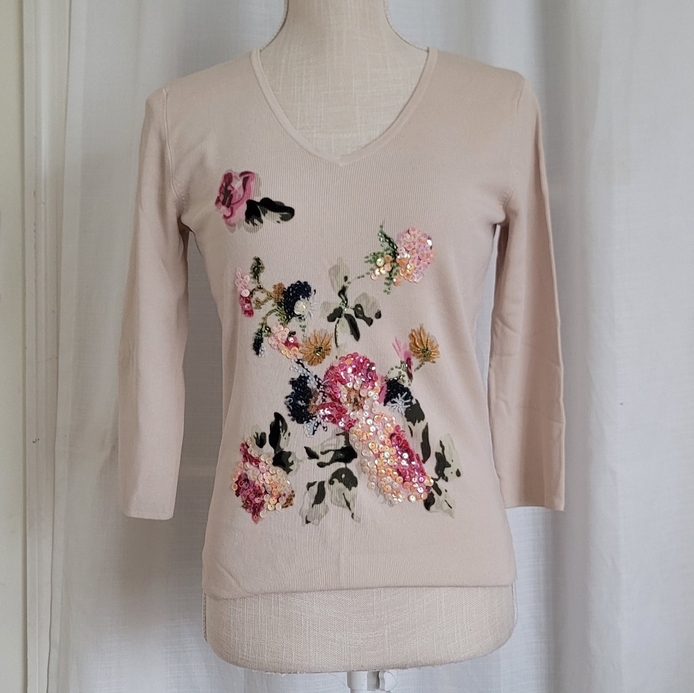 Vintage Designer Originals Floral sequin Beige Sweater